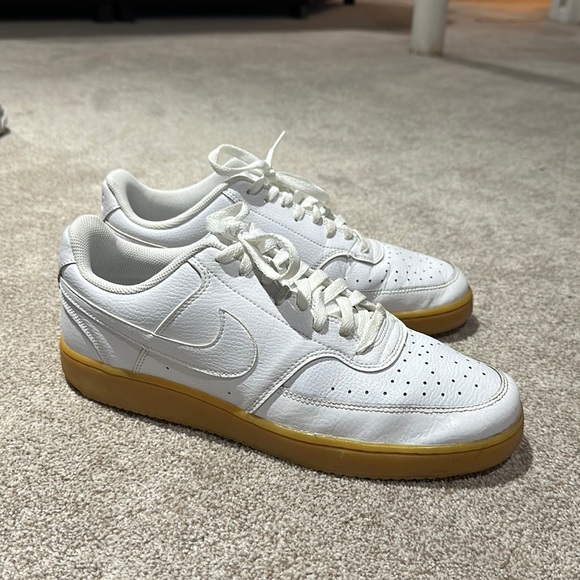 Men’s low top Nike shoes size 12 - Picture 1 of 1